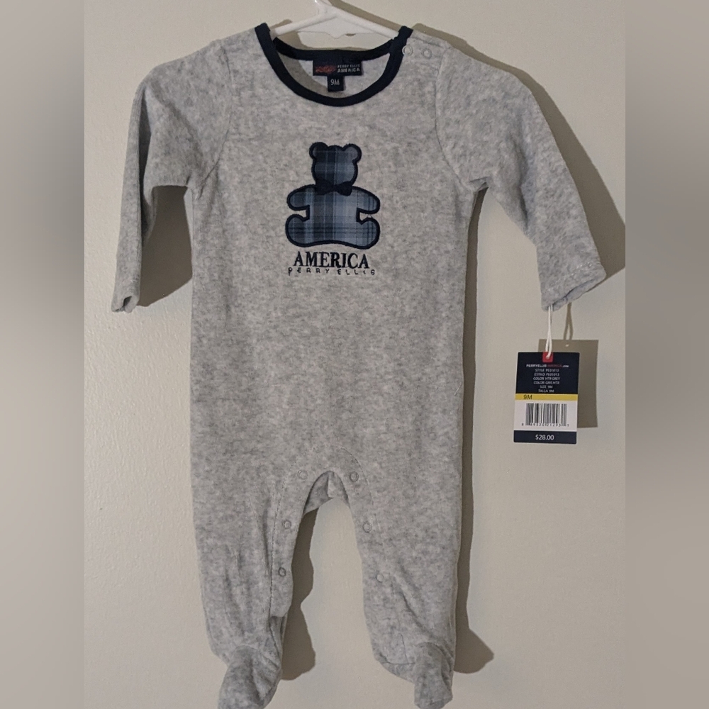 🧸Perry Ellis footed sleeper! NWT 🧸